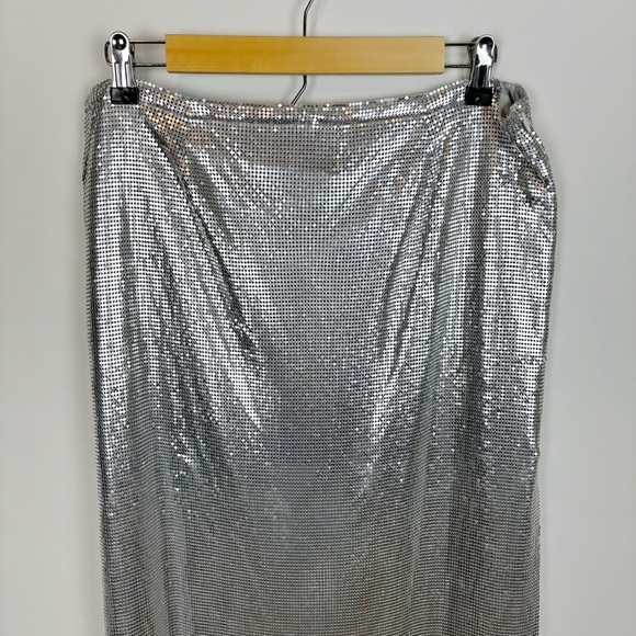 Lovers and Friends Sascha Maxi Skirt in Silver Size XL - Picture 3 of 12